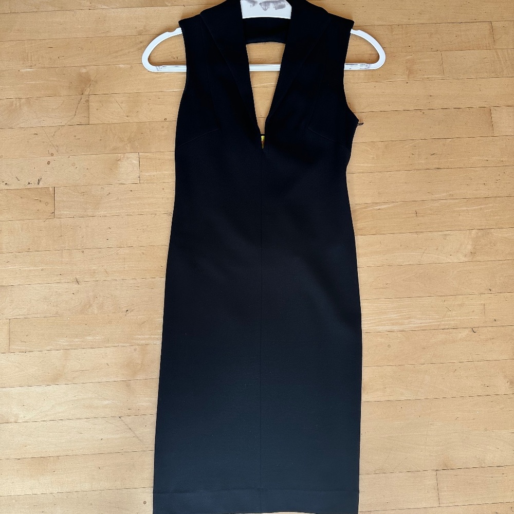 Catherine Malandrino Black deep V collared dress, P,  GD1134 - Picture 2 of 5